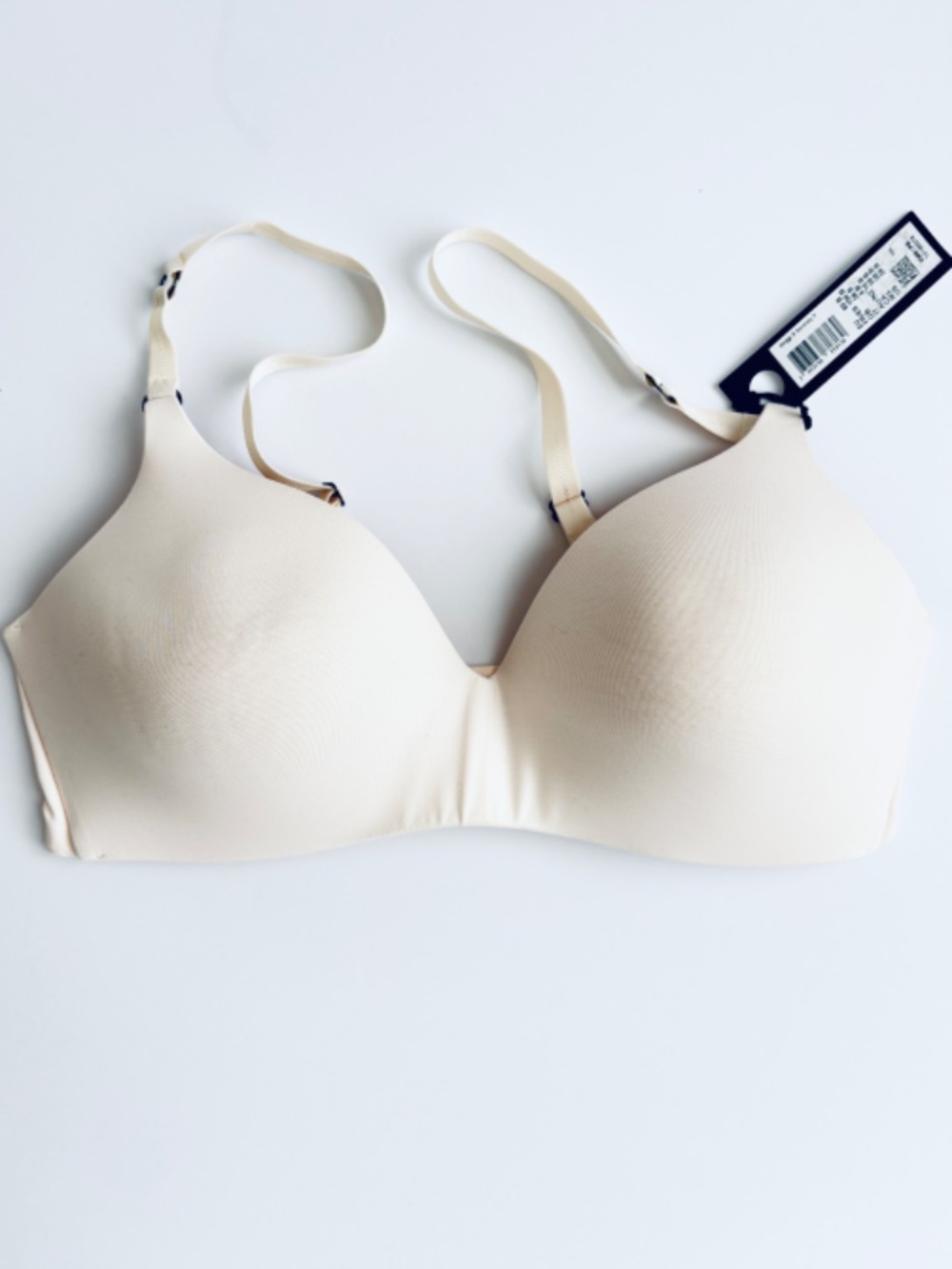 Sloggi Serenity Women's Bra Size 38B Non Wired Soft Molded Cup Ivory
